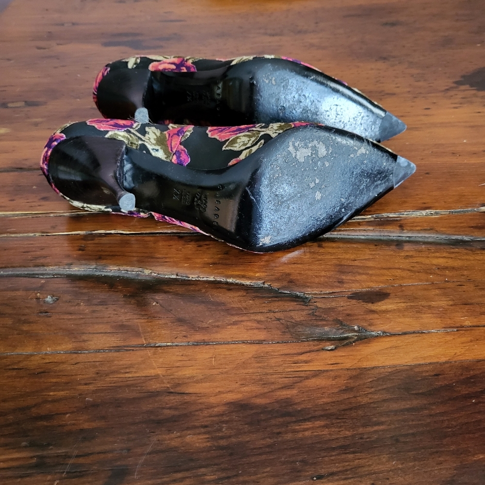 Casadei floral stilettos 7.5 - hardly worn - made in Italy - Picture 10 of 10